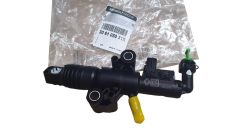 Bomba Principal da Embraiagem Original 306105031R Renault Master 4