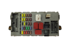 Caixa de fusíveis Lancia 51856836 CPL Delphi
