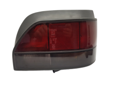 Farol Direito Traseira 7700967118 Clio 1 Renault Scintex 5136