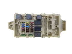 Caixa de fusíveis 50511-0594 9148-0W Mitsubishi