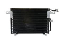 Condensador de ar condicionado 4A0260403A 22601775601 Audi 100 Vika