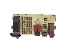 Caixa de fusíveis Fiat 46758961 46812234 NPL 58311