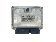 Unidade de Controlo Audi 038906012AH 0281010200 Bosch 63220