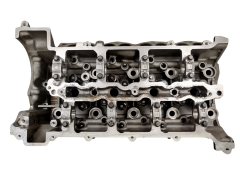 Cabeça do motor Mercedes-Benz R6680160701 1.7 CDI 668940 2