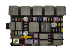 Caixa de fusíveis Kia AK-3704 04204N
