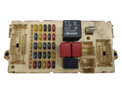 Caixa de fusíveis Alfa Romeo 467463750 NPL 46558758
