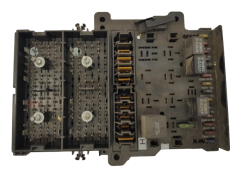 Caixa de fusíveis Chrysler P4707794 19654