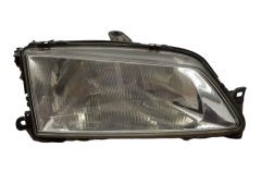 Farol Direito Peugeot 306 6205K5 60975830 Valeo 4818