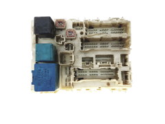 Caixa de fusíveis Toyota 82730-52700 23238