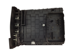 Caixa de fusíveis VW Audi 1K0937125 0-1718307-1 Tyco 19965