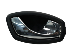 Puxador porta Direita Renault Clio 4 826720001R