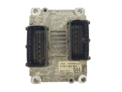Unidade de Controlo do Motor ECU Fiat 0467778770 0261204983 Bosch