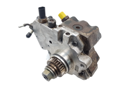 Bomba Injetora Bosch A6400700701 0445010120 2.0 CDI Mercedes 1023