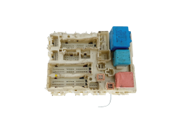 Caixa de fusíveis 82730-0D290 Toyota 38716