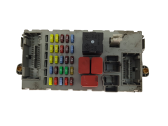 Caixa de fusíveis Fiat Croma 46846745 19692
