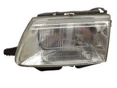 Farol Esquerdo Citroen Saxo 6204N5 88201760 Valeo 4845