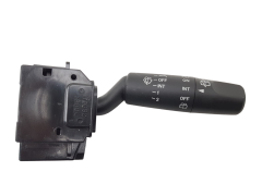 Interruptor do limpa para-brisas Mazda 3 17D682
