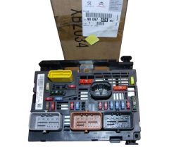 Caixa de fusíveis Original 9809742880 Citroen Peugeot