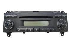 Rádio leitor de CD VW Crafter 9068200686 BE7078 RCD 2001