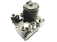 Bomba Abs Mercedes E W210 0024319712 0265217007 Bosch 37818