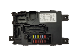 Caixa de fusíveis Fiat 00517986150 28122166 97RI-010040 Delphi 19627