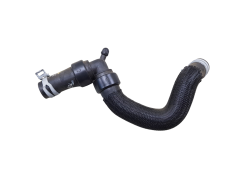 Tubo de líquido refrigerante 924108895R Renault Captur 2 Clio 5 Sandero 3