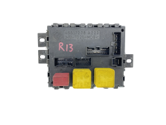 Caixa de fusíveis Fiat 46517276 64104
