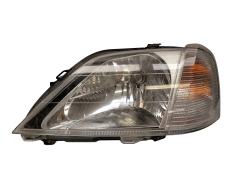 Farol Esquerdo Dacia Logan 8200211005 6001546788