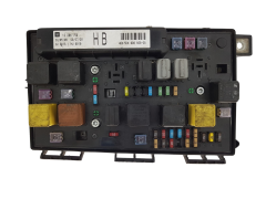 Módulo 13206754 5DK008668-38 HB Opel GM 2165