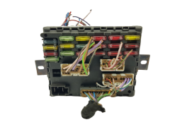 Caixa de fusíveis Alfa Romeo 46447809 20182
