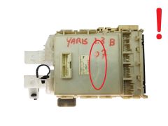 Caixa de fusíveis Toyota 82730-52700 20214