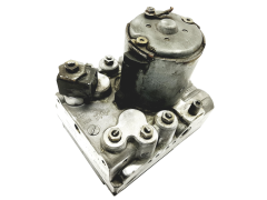Bomba Abs Mercedes E W210 0024319712 0265217007 Bosch 34690