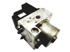 Bomba Abs Nissan Pathfinder 476605W500