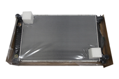 Radiador Fazer Audi A6 4F0121251AF 11211818001 Vika