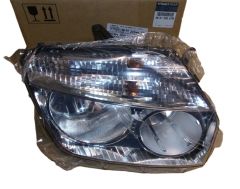 Farol Esquerdo Novo Original 260100067R Dacia
