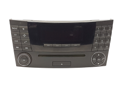 Rádio leitor de CD Mercedes-Benz A2118209889 MF2311