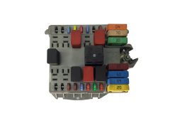 Caixa de fusíveis 46835425 Fiat Delphi