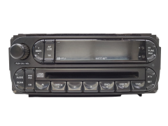 Rádio leitor de CD Chrysler Voyager P05091610AD