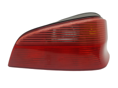 Farol Direito Traseira Peugeot 106 6351G6 Valeo