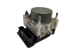 Bomba Abs Renault Clio 3 8200747140 0265800559 0265232077 Bosch 4744