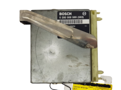 Unidade de Controlo Volvo 0280000599 P01367760 Bosch