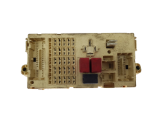 Caixa de fusíveis Fiat 46758961 46812234 NPL 18895