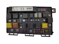 Módulo 13145043 5DK008668-50 Opel Hella 2471