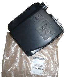 Caixa de fusíveis Novo Original 243825499R Dacia Duster