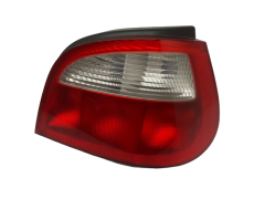 Farol Direito Traseira 7700428321 Megane I Renault