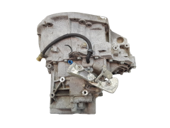 Caixa de velocidades 7711135781 ND0008 1.9 DCI Renault Megane 2