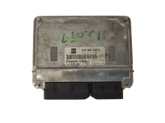 Unidade de Controlo 03E906033D 5WP40121 04 Seat Siemens 3727
