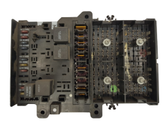 Caixa de fusíveis Chrysler P4707693 19632