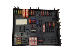 Caixa de fusíveis VW Audi 1K0937124H 0-1534502-1 20469