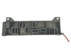 Caixa de fusíveis Chrysler 4707933L 19724